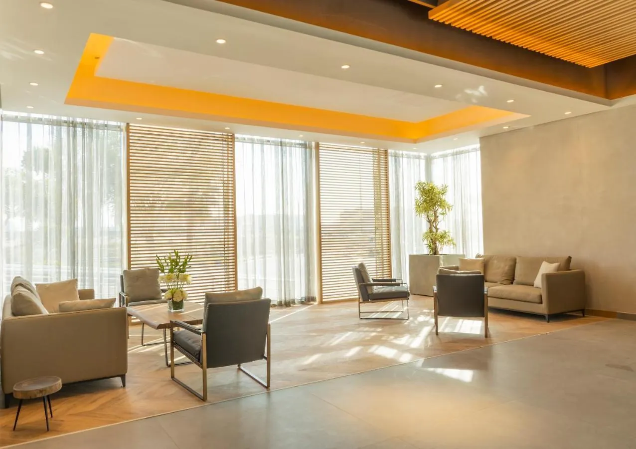 Novotel Jumeirah Village Triangle Dubai