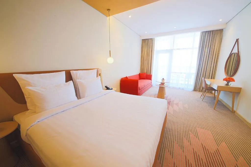 Novotel Jumeirah Village Triangle Dubai